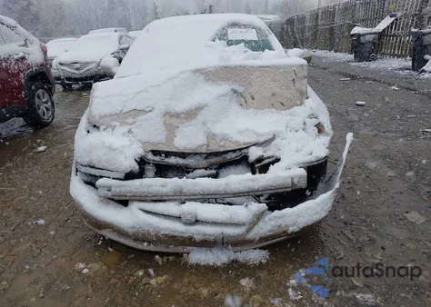 2000 Honda Accord 2.3 Se from USA, damaged, VIN 1HGCG6698YA115129